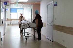 Придавило подъёмником