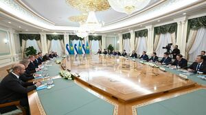 Переговоры с делегациями двух стран провели президенты Казахстана и Финляндии