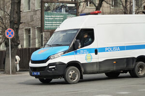 Ножик пьяным не игрушка