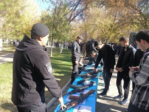 Живите, дети, по закону