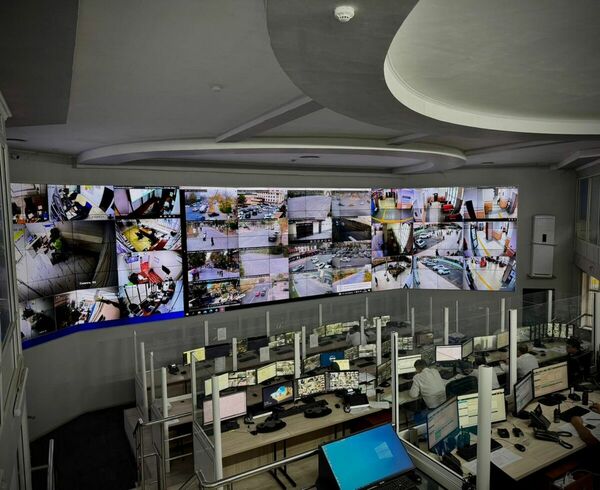 Под пристальным наблюдением