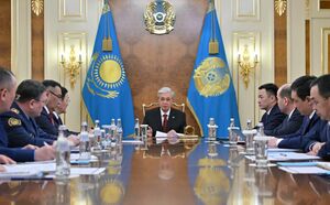 Глава государства провел совещание по вопросам воинской дисциплины и правопорядка