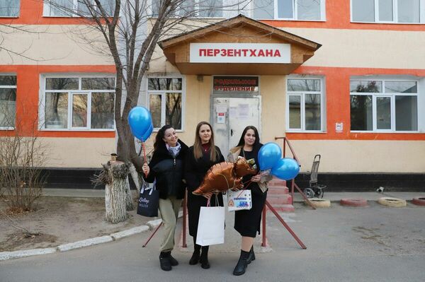 В роддом  к незнакомке