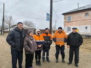 В подвешенном состоянии