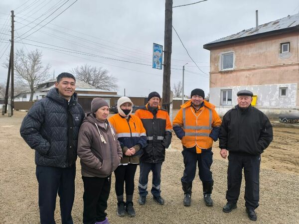 В подвешенном состоянии