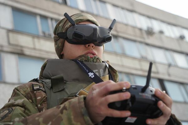 В небе умные дроны