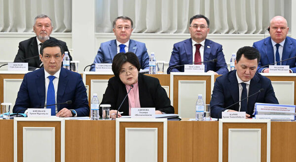 Конституция без выходных