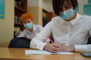 В неравных условиях