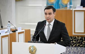 Живее всех жилых