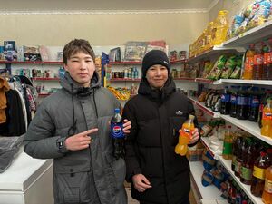 Выпивать сельчанам некогда