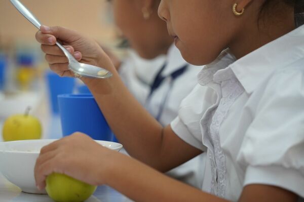 На бумаге густо, а в тарелке пусто