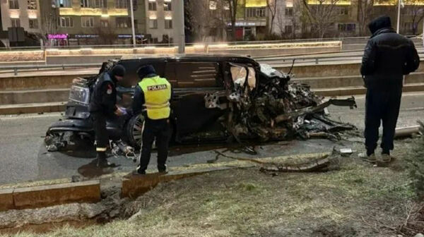 Одни гоняют, другие тормозят