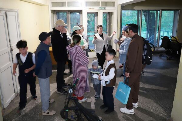 На выход с вещами