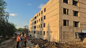 Пока за ширмой