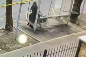 Остановка — СИЗО