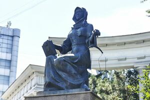 Халатное напряжение