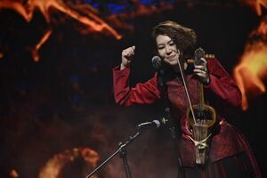 Анар Касымова: Порчу не снимаю, мужчин не привораживаю!