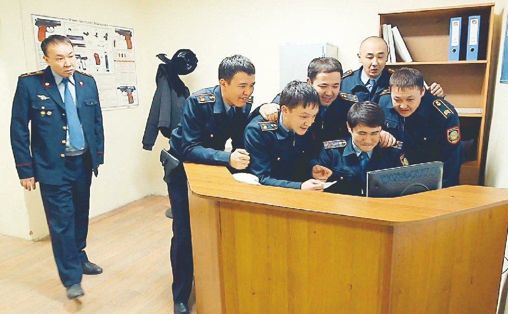 Актеры Полицейских Сериалов Фото
