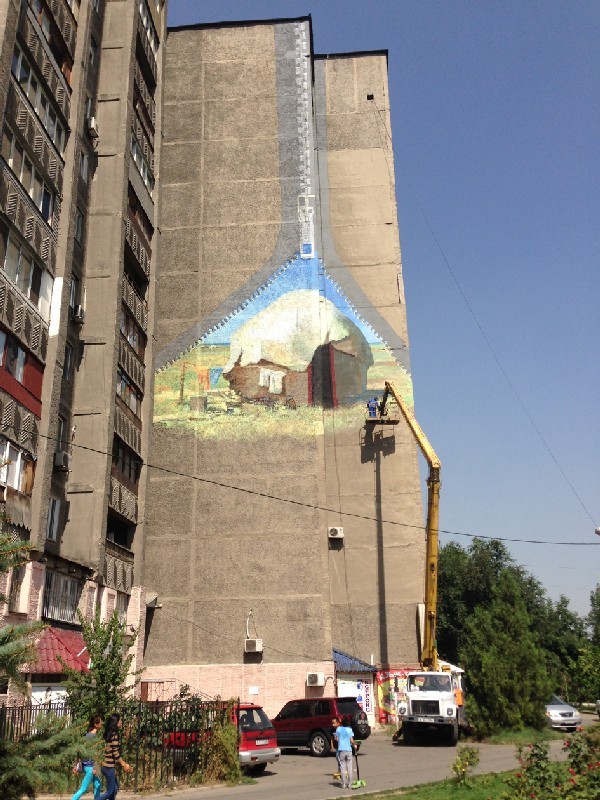 Владимир ПОТАПОВ и его “Юрта”.