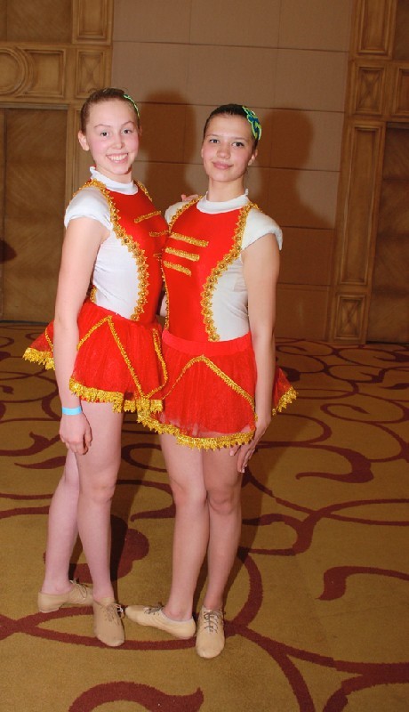 Надежная база - Светлана ГОРИНА (слева) и Елизавета БОГАТЫРЕВА.