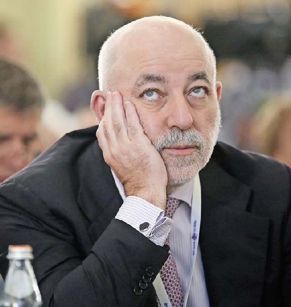 Виктор ВЕКСЕЛЬБЕРГ.