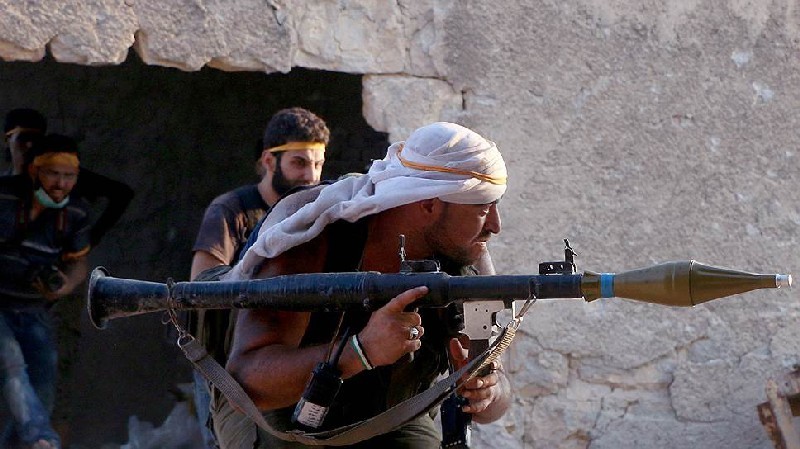 Сирийская оппозиция обещает закончить битву за Алеппо “полным освобождением города” от правительственных сил.