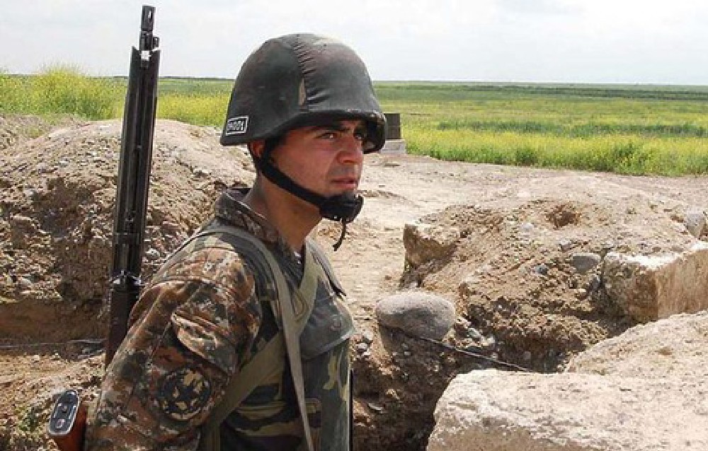 Непрочное перемирие в Нагорном Карабахе в любой момент может быть нарушено сторонами конфликта.