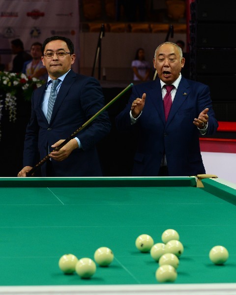 Первый удар на чемпионате мира.