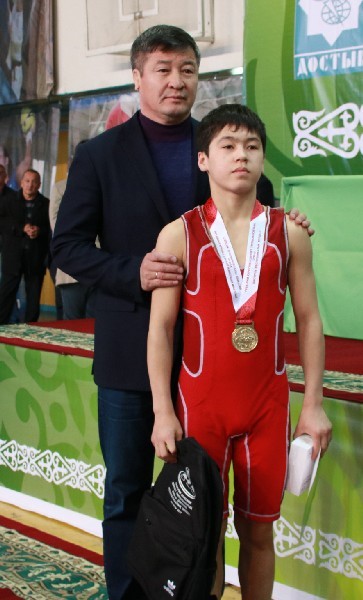 Даулет Турлыханов верит в молодежь.