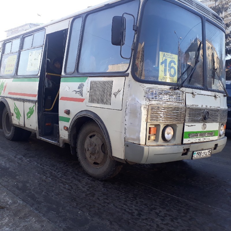 директор автобусного парка петропавловск-камчатский. автобус казахстан старый. обновление автобусного парка. автопарк петропавловска. автобусный парк петропавловск-камчатский.