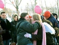 Лидер бдит - любовь проходит 