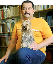 Сергей ЛУКЬЯНЕНКО: Не верьте всему, что говорит писатель...