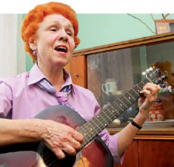 Пока звенит струна