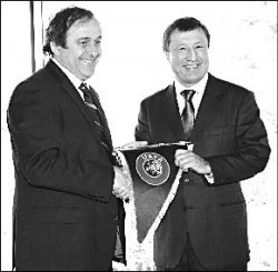 К нам приедут Блаттер и Платини