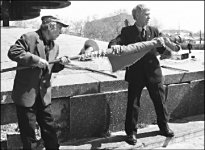 Митингуй - не митингуй...