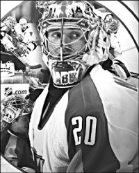 Евгений НАБОКОВ, вратарь ХК “Сан-Хосе Шаркс” и чемпион мира-2008 в составе сборной России: В Усть-каменогорск приезжаю по зову сердца