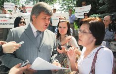 Армангуль КАПАШЕВА и Шолпан ХАСЕНОВА: Как объяснить это детям