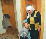 Турысхан ДУЙШЕНАЛИЕВА, мать "детей киоска": Мои младшие не знают, что такое унитаз