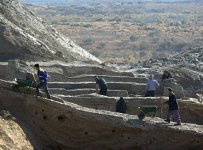 Принцесса открыла личико