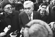 Серик СЕЙДУМАНОВ, заместитель акима Алматы: Ко мне многие обращаются с просьбой их трудоустроить