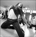 Грудь вперед, попу не прятать!