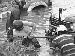 Из болота тащить бегемота