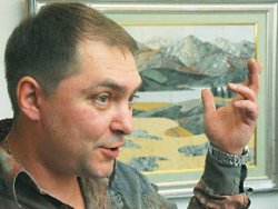 Камней за пазухой не держит