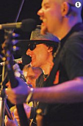 Зажигает “Крематорий”