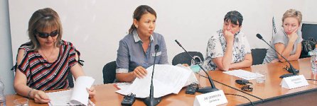 ...А спрятать себя попросили сами