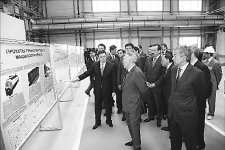 Задавим кризис локомотивом!