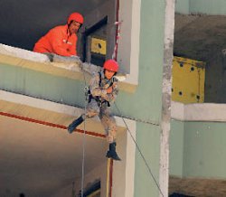 Стихия не ждет...