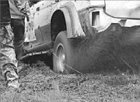 Дыша друг другу в бамперы