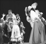 Посветите мэтру!