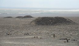 Спят курганы тёмные